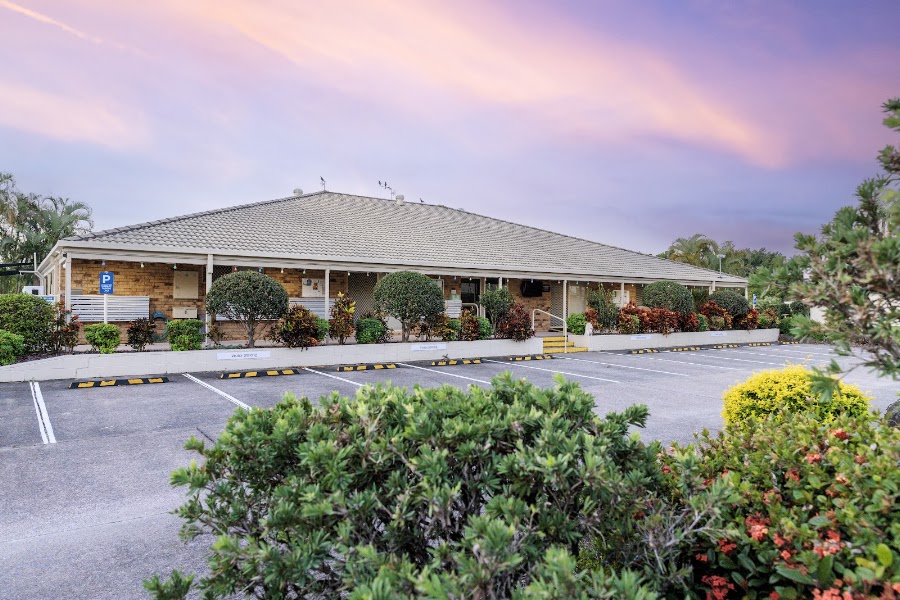 Aveo Amity Gardens - Ashmore Retirement Village — aged care facility