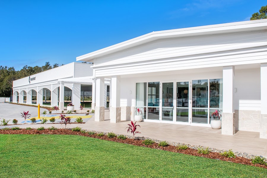 Palm Lake Resort Forster Lakes
