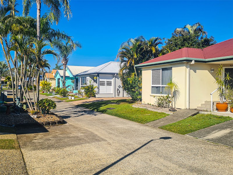 Bribie Pines Island Village — aged care facility