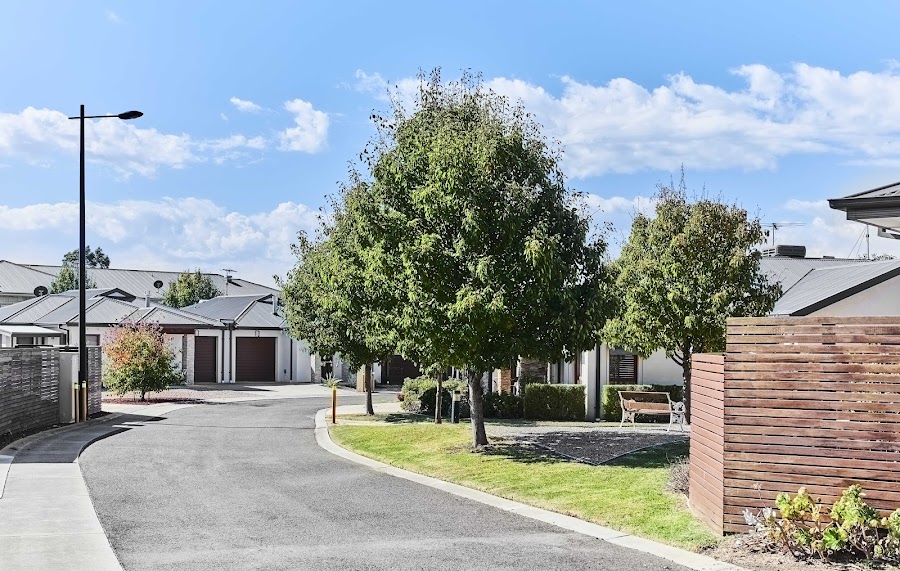 Calvary Balmoral Mews - Retirement Living — aged care facility
