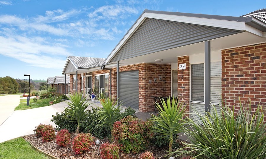 Southern Cross Care Young Retirement Village