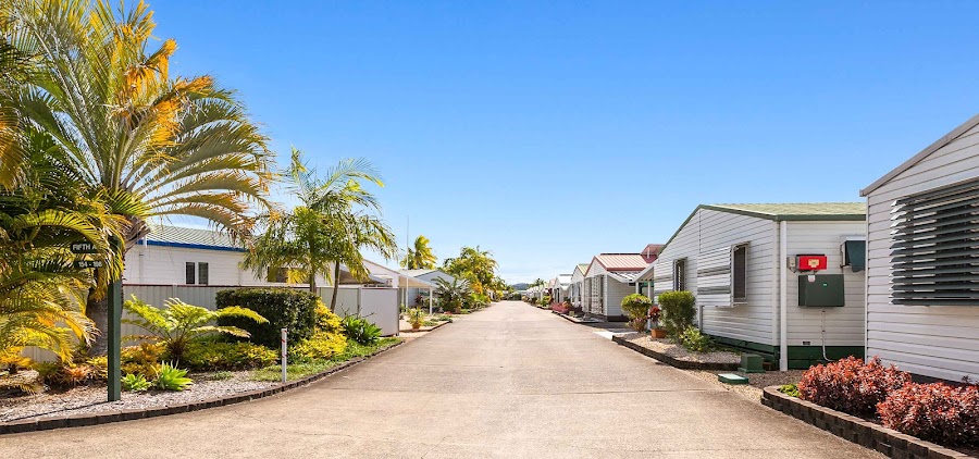Banksia Waters - Over 50s Community