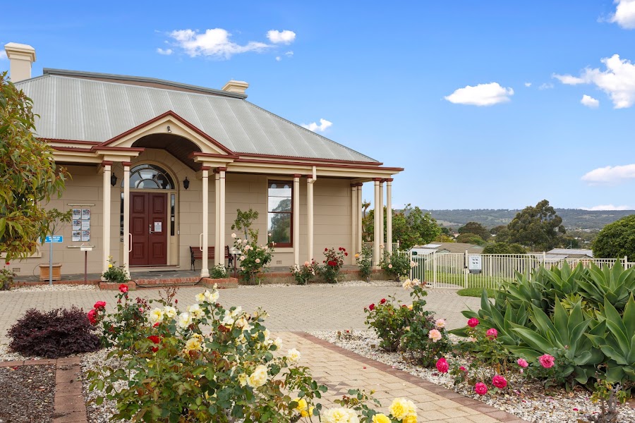 Reynella East
