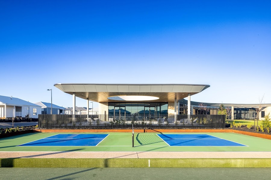 Lifestyle Communities Meridian